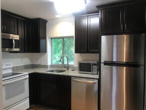 1031 S Forest Ave in Ann Arbor, MI - Building Photo - Building Photo