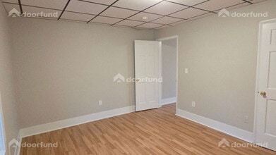 147 Oak St in Clinton, MA - Building Photo - Building Photo