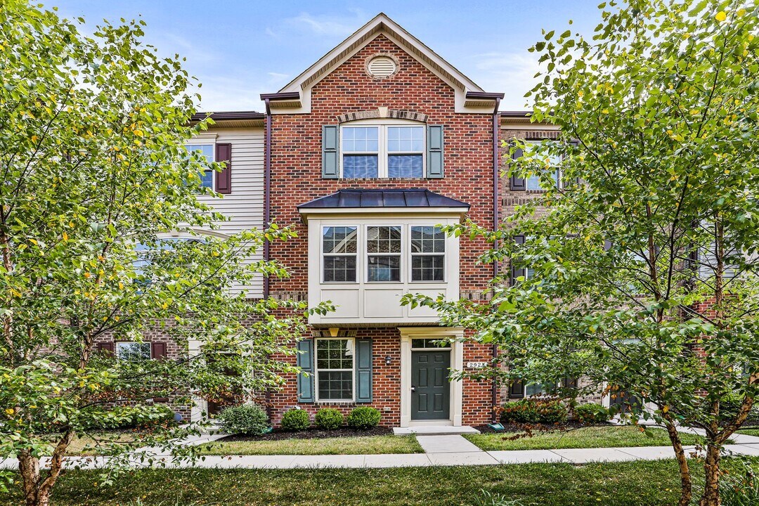 2923 Glendale Ave in Severn, MD - Foto de edificio