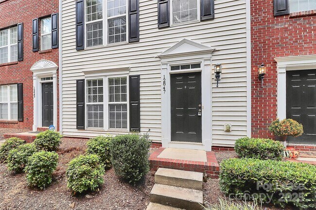 12847 Bullock Greenway Blvd in Charlotte, NC - Building Photo - Building Photo