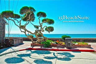 15 64th Pl, Unit Upstairs Beach Suite in Long Beach, CA - Building Photo