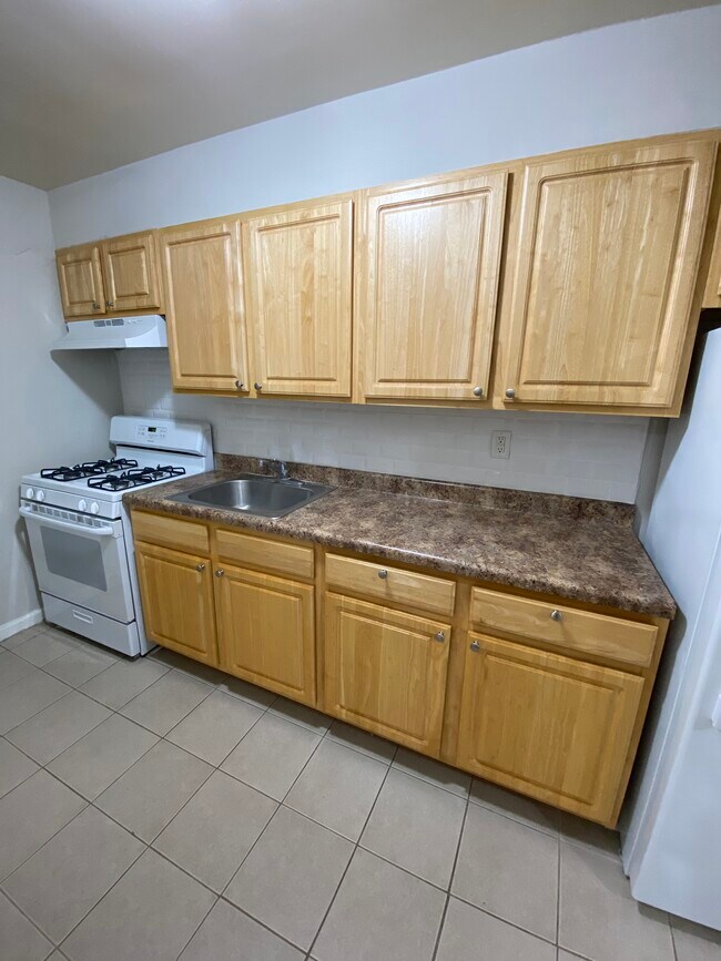 100 Millburn Ave Apartments and Nearby Millburn Apartments For Rent