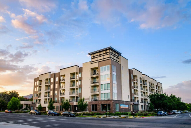 Seasons at Library Square in Salt Lake City, UT - Building Photo - Building Photo