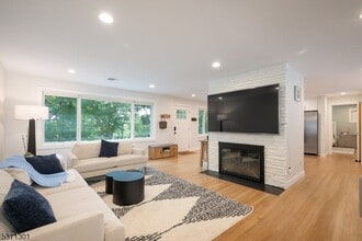 117 Sagamore Rd in Millburn, NJ - Building Photo - Building Photo