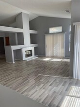 1408 Sweetgum Ave in Rosamond, CA - Building Photo - Building Photo