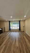 6005 6th Ave SE in Lacey, WA - Building Photo - Building Photo