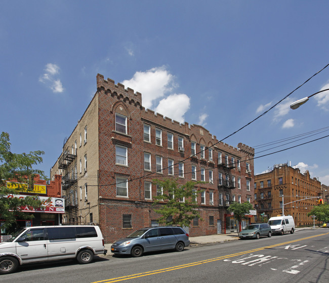 875 Clarkson Ave in Brooklyn, NY - Foto de edificio - Building Photo