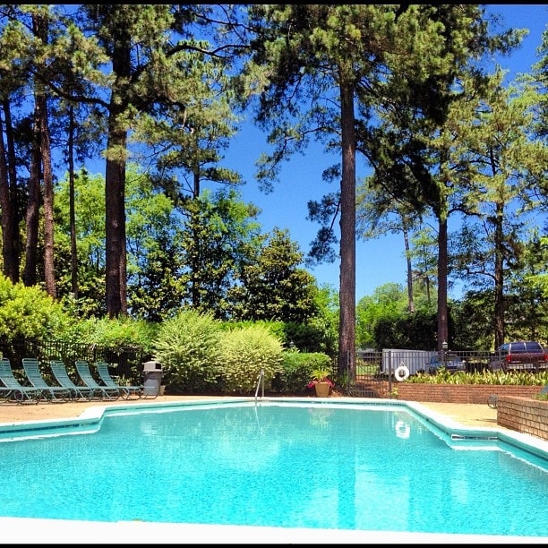 Greystone at Country Club in Columbus, GA - Foto de edificio