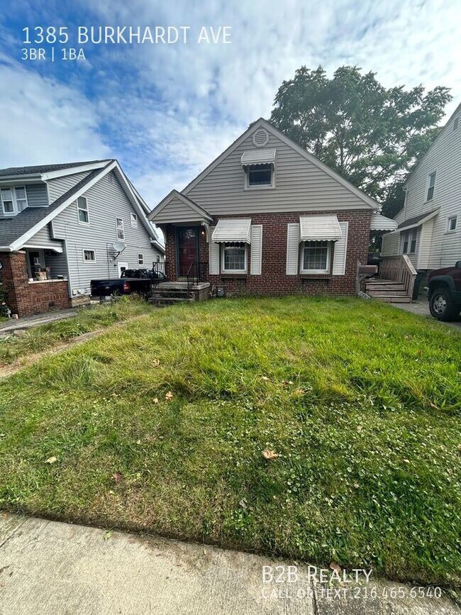 1385 Burkhardt Ave in Akron, OH - Building Photo - Building Photo
