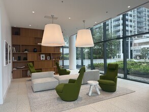 2425 Alpha Ave in Burnaby, BC - Building Photo - Building Photo
