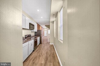 2131 Jefferson St in Baltimore, MD - Building Photo - Building Photo