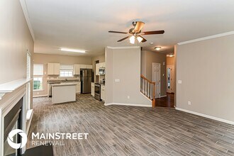 14151 Riding Hill Ave in Charlotte, NC - Building Photo - Building Photo