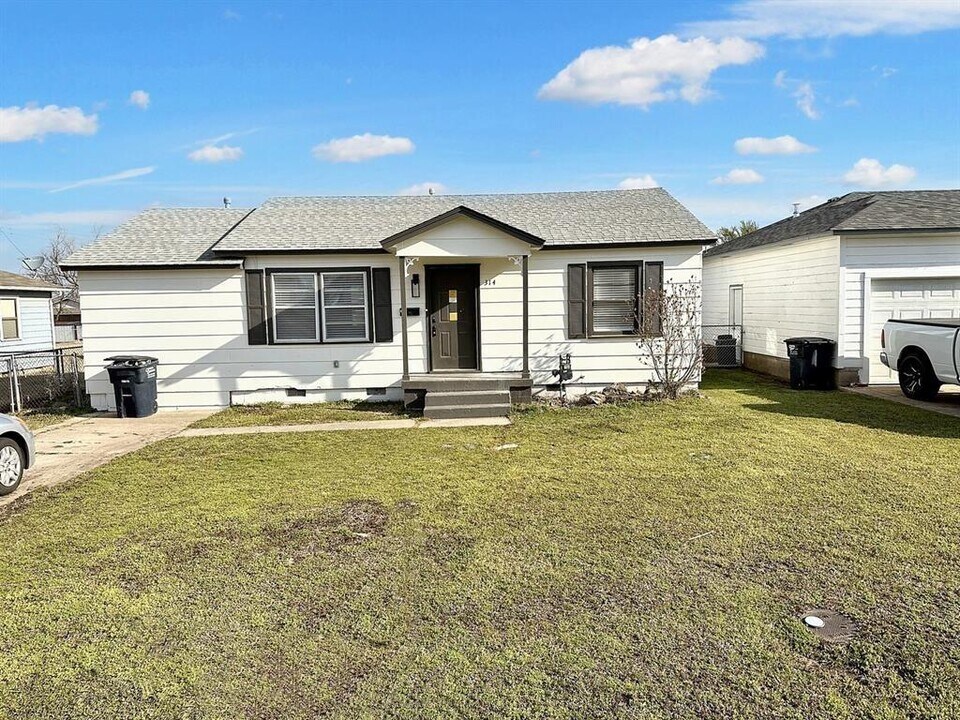 314 W 36th St in Shawnee, OK - Foto de edificio