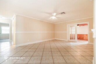 2825 Wendover Terrace in Palm Harbor, FL - Building Photo - Building Photo