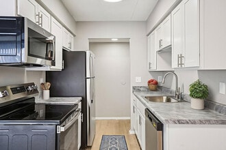 Cambridge on Ford in Canton, MI - Building Photo - Building Photo