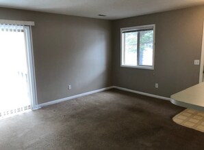 16728 Eunice St in East Lansing, MI - Building Photo - Building Photo