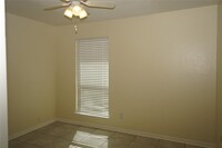 7926 Split Oak Dr photo'