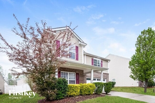 2425 Sweet Birch Ct in Gastonia, NC - Building Photo - Building Photo