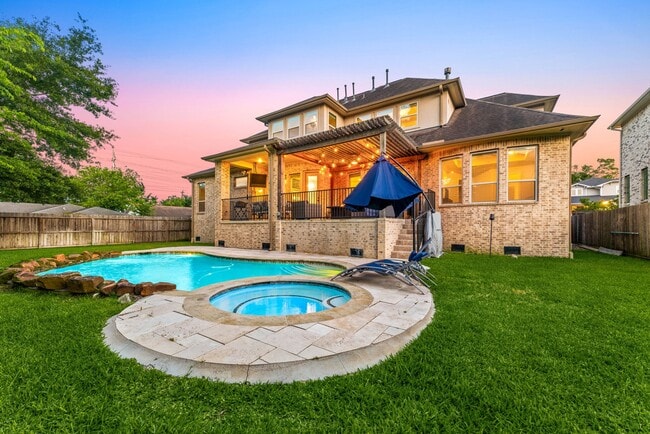 4302 Meyerwood Dr in Houston, TX - Foto de edificio - Building Photo