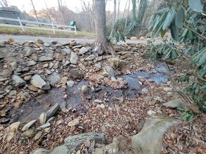 5 Anderson Creek Rd in Canton, NC - Building Photo - Building Photo