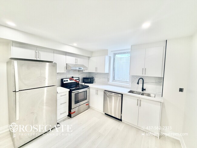 147 Langlaw Dr in Cambridge, ON - Building Photo - Building Photo