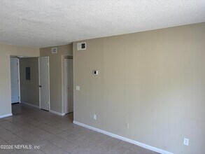 1515 Pullen Rd in Jacksonville, FL - Building Photo - Building Photo