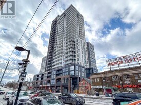 286 Main St in Toronto, ON - Building Photo