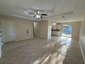 8914 Orange Blossom Loop in Laredo, TX - Building Photo - Building Photo