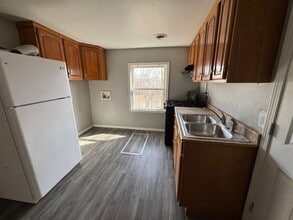 529 29th St in Bettendorf, IA - Building Photo - Building Photo