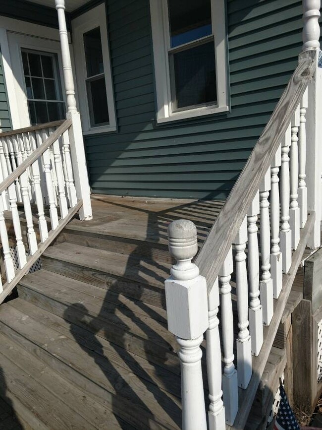 1302 S 15th St in Manitowoc, WI - Foto de edificio - Building Photo