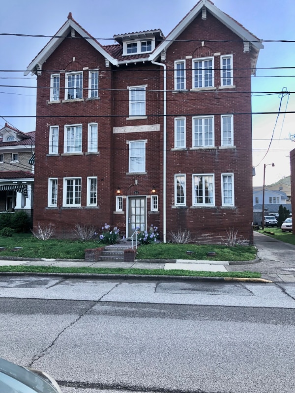 property at 1632 Virginia St E