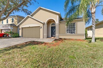 3031 Downan Point Dr in Land O Lakes, FL - Building Photo - Building Photo