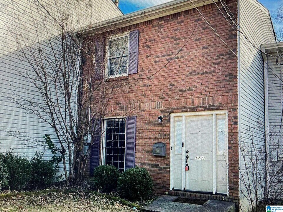1731 14th Ave S in Birmingham, AL - Building Photo