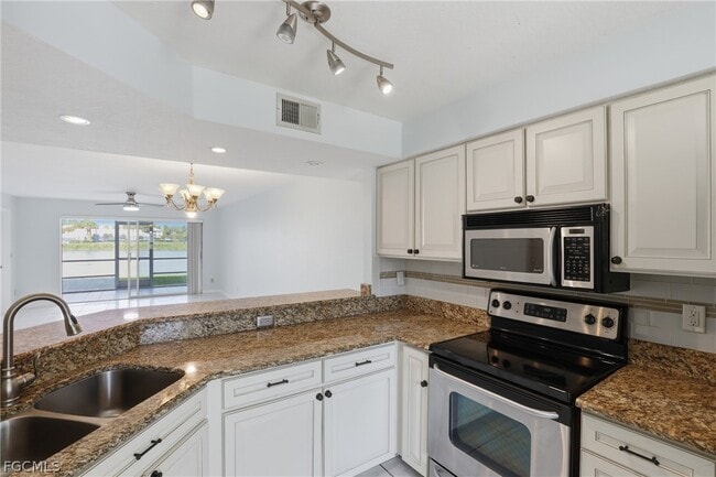 property at 9580 Victoria Ln