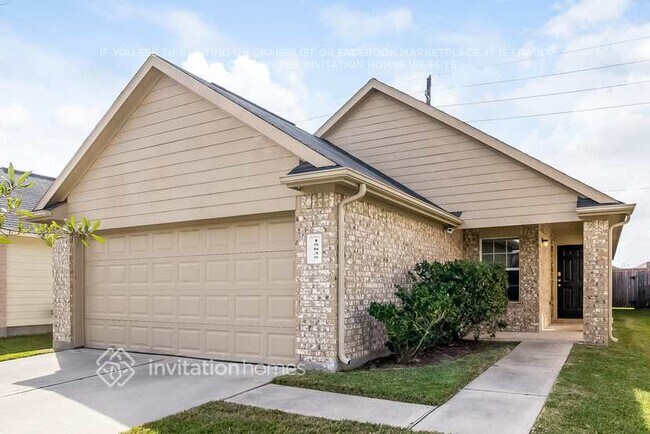 property at 15835 Regal Trace Ln