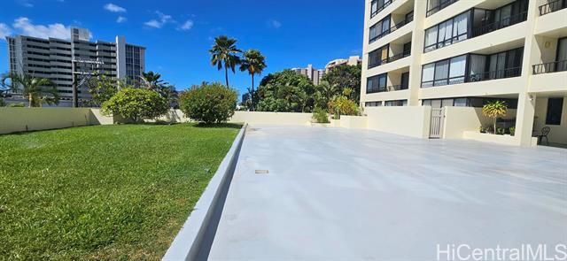 1054 Green St in Honolulu, HI - Building Photo - Building Photo