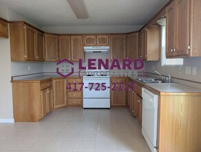 2905 Morrisville Rd in Bolivar, MO - Building Photo - Building Photo