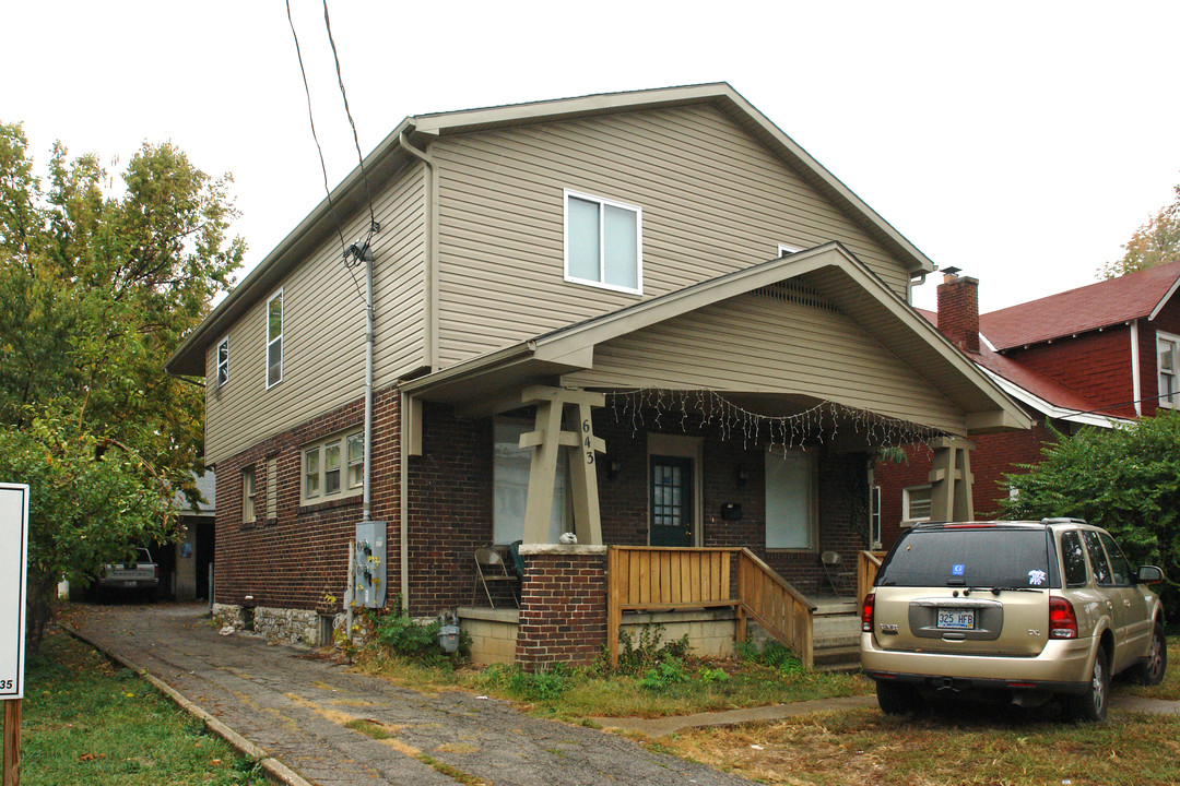 643 S Limestone in Lexington, KY - Foto de edificio