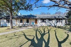 11311 Gatewood Pl in Dallas, TX - Building Photo