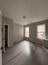 32 Sherman Pl, Unit 102 in Jersey City, NJ - Building Photo - Building Photo