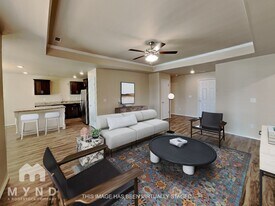 2109 Cedar Cir in Gentry, AR - Building Photo