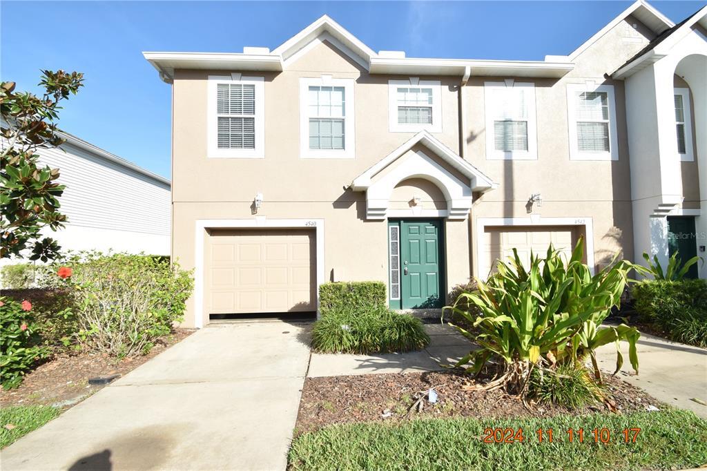 4540 Ashburn Square Dr in Tampa, FL - Building Photo