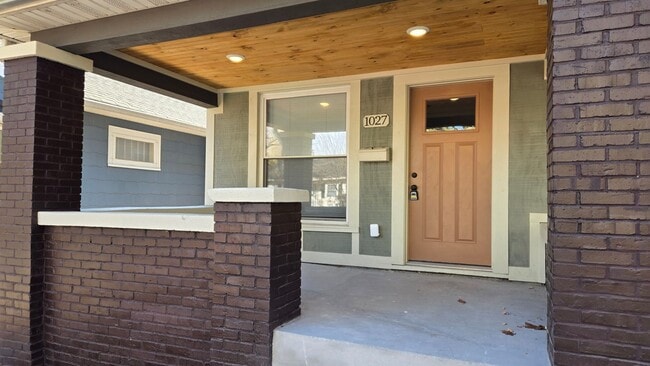 1027 Hervey St in Indianapolis, IN - Building Photo - Building Photo