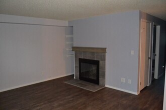 925 Columbia Rd in Fort Collins, CO - Foto de edificio - Building Photo