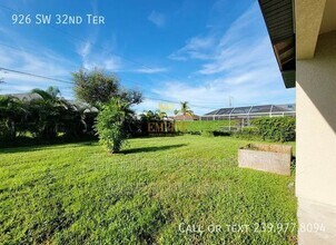 926 SW 32nd Terrace in Cape Coral, FL - Building Photo - Building Photo