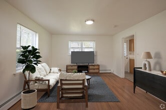 Kenneth Gardens in West Haven, CT - Building Photo - Building Photo