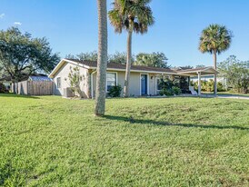 174 Joy Haven Dr in Sebastian, FL - Building Photo