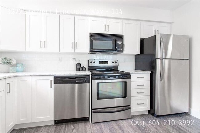 32725 George Ferguson Way in Abbotsford, BC - Building Photo - Building Photo