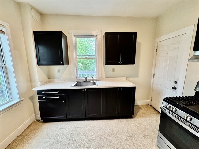6 Calder St in Boston, MA - Building Photo - Building Photo