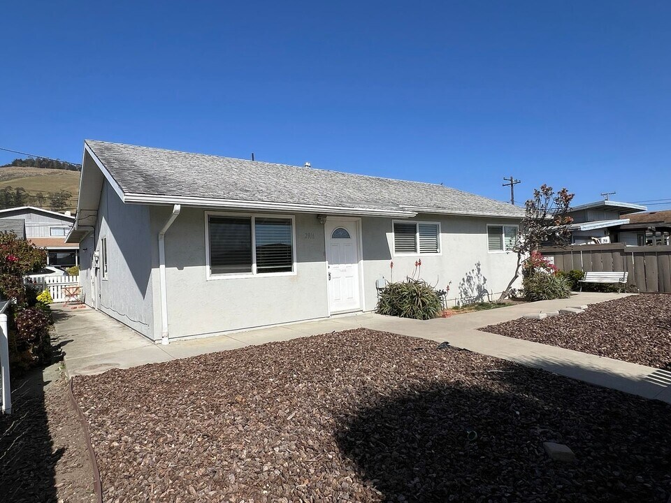 2916 Dogwood Ave in Morro Bay, CA - Building Photo